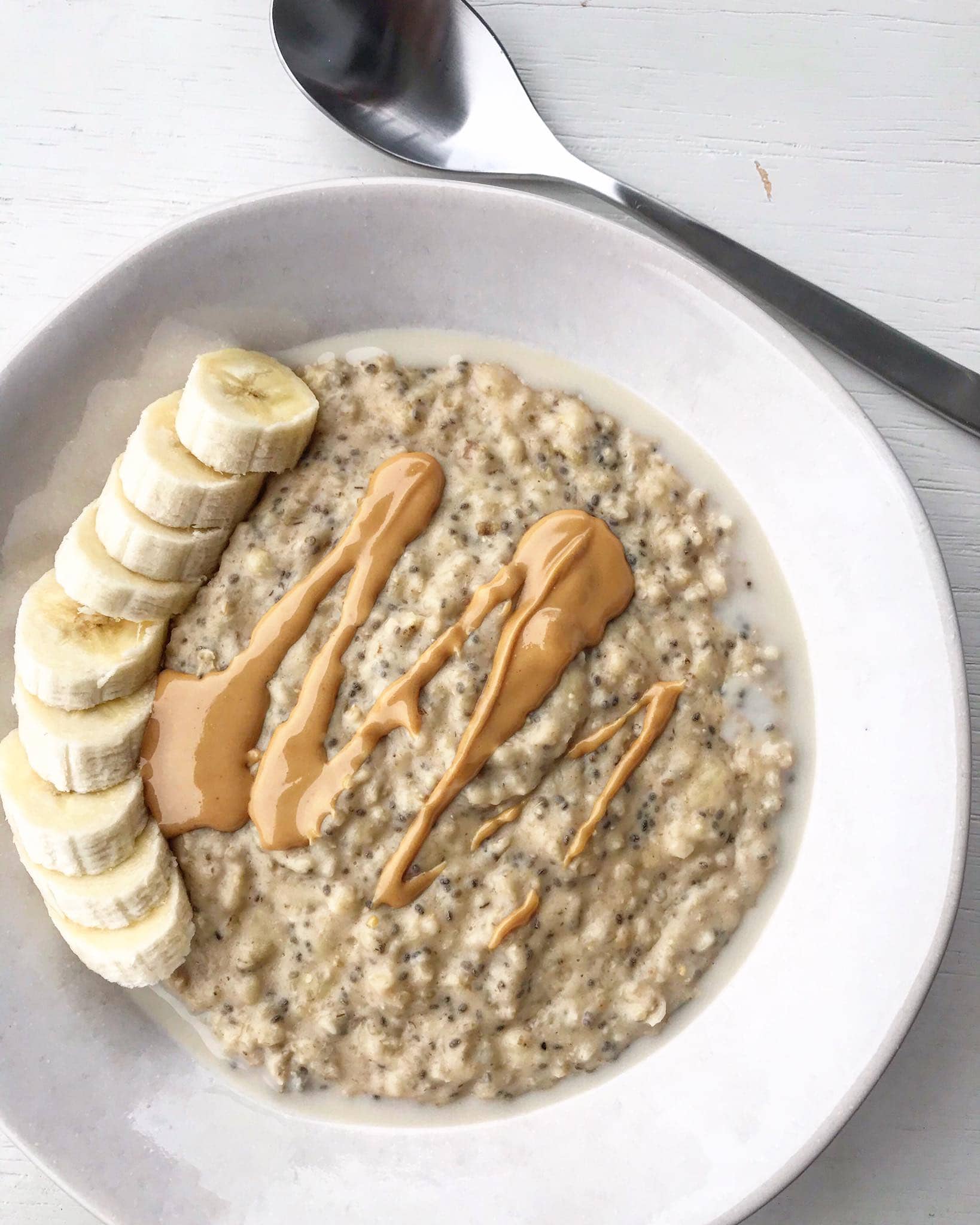 5-Minute Banana Breakfast Porridge - Nourish & Tempt