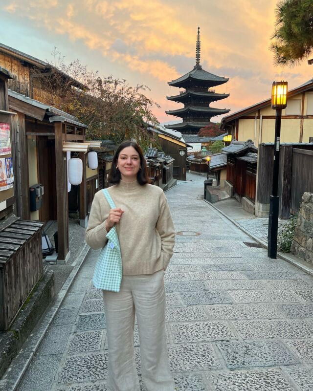 Currently travelling Japan and absolutely blown away by its beauty, the kind people and of course the FOOD. So much good food🍙🍤🍵🍣🍥 

We're in Kyoto at the moment, the former capital. After reading about Kyoto we went in with high expectations (always risky😅) which have been totally exceeded - it's like something out of a storybook. 

We’ve stayed in a ryokan, aka a traditional Japanese inn, in the Gion distract, with tatami-matted rooms, Japanese-style baths, and the most beautiful kaiseki. It has been incredible!

Here's a photo dump:
- 1-3: Yasaka Pagoda, dating back to the 7th century 
- 4: Ryokan set up
- 5: Traditional Japanese breakfast
- 6-9: Kaiseki - a traditional multi-course Japanese meal where very small and intricate dishes are prepared. They're beyond beautiful to look at - think food meets art - and typically reflective of the seasons
- 10: more of beautiful Gion 

#japan #japantravel #giondistrict #ryokan #motonagoryokan #kaiseki #japanfood