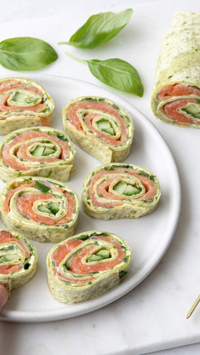 Cold-smoked salmon pesto-cream cheese pinwheels✨. These are the most delicious appetiser (or lunch!). They’re fun to prepare and full of flavour. 

They’re as easy-to-make as spreading a wrap with a two-ingredient pesto cream cheese spread, layering over slices of @regalsalmonnz cold-smoked salmon and rolling tightly. From there, leave in the fridge to firm and slice.

@regalsalmonnz salmon has a well-deserved reputation for its exceptional flavour, vibrant color and buttery texture. Nutritionally, it’s a great source of quality protein and important minerals, and also offers a rich source of omega-3 fatty acid.

Want the recipe? It’s live on the @regalsalmonnz website now, the direct link is in my bio.

#regalsalmon #salmonnz