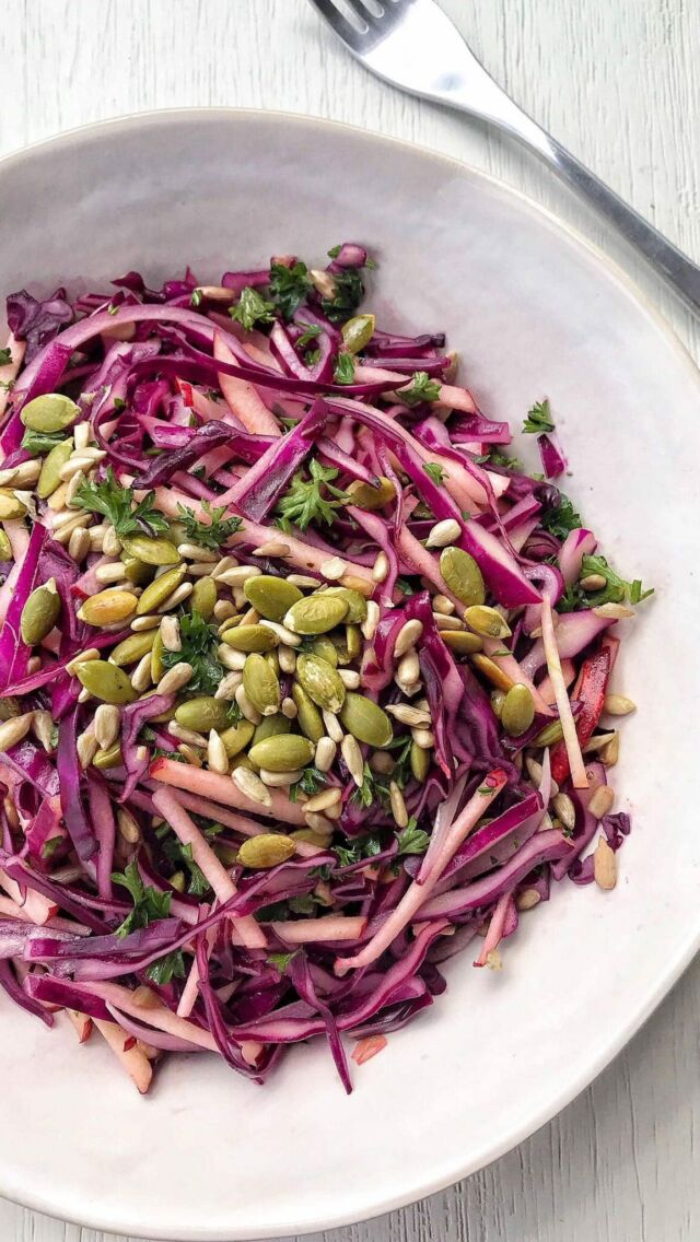Red cabbage, apple + toasted seed slaw🍎 This slaw is yum - it’s super fresh and crunchy, and perfect at lunch or dinner with your pick or protein-rich food👌

It features an orange-dijon dressing, toasted seeds (SO good tossed through), crunchy cabbage, crisp red onion and apple, and a good handful of parsley.

✨If you’d like the recipe, comment ‘recipe’ below and I’ll send it to you directly.

Enjoy!

#coleslaw #salad #saladideas #saladbowl #salads